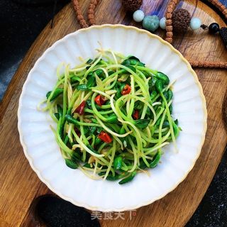 蒜香炒豆苗的做法步骤：10