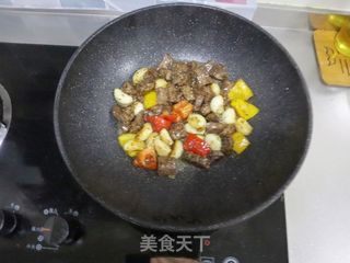 黑椒蒜子牛肉粒❤️香辣鲜香❗️年夜菜宴客菜的做法步骤:10