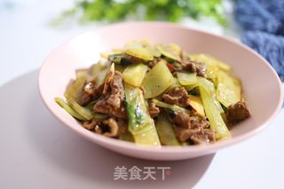 牛肉炒莴笋的做法步骤：7