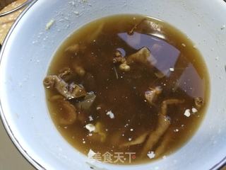 白菜牛肉炖粉条的做法步骤：2