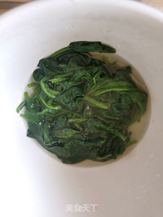 翡翠白玉饺的做法步骤:12