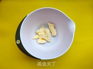 莎布蕾钻石杏仁曲奇饼干的做法步骤:2