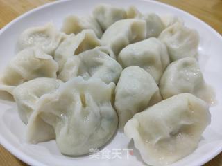 猪肉白菜三鲜水饺的做法步骤:10