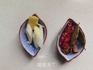 四喜丸子的做法步骤:3