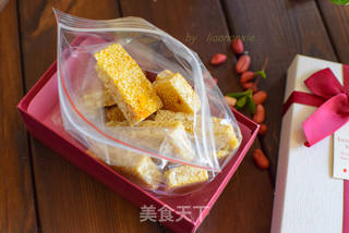 芝麻花生糖的做法步骤:10
