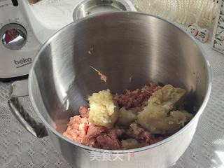 牛肉灌汤饺子的做法步骤:8