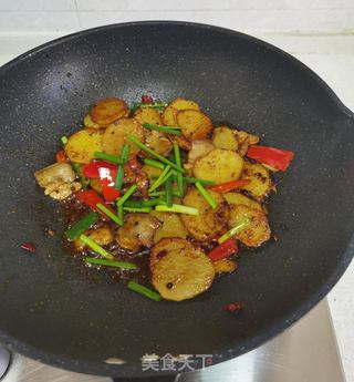干锅土豆的做法步骤:10