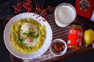 土豆丝鸟巢蛋的做法步骤:8