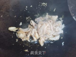 鸡胸肉炒木耳的做法步骤:7