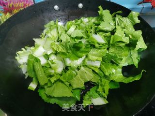 白菜炒鱼丸的做法步骤：3