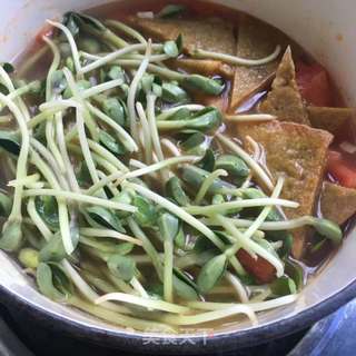 番茄豆苗鸡蛋汤的做法步骤:7