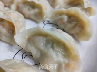 西葫虾仁烫面蒸饺的做法步骤:18