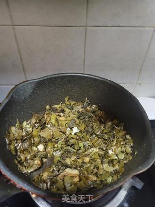 牛肉炒酸菜的做法步骤:7