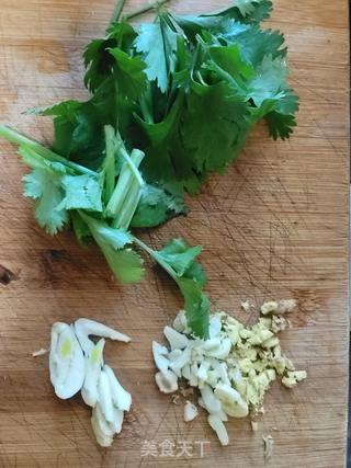 牛肉煮番茄的做法步骤:2