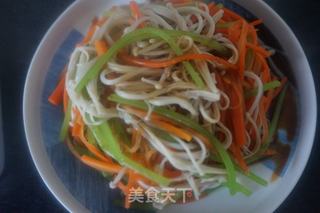 原汁原味白灼三彩时蔬的做法步骤：7