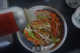 原汁原味白灼三彩时蔬的做法步骤：8