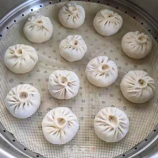 大葱萝卜羊肉包的做法步骤:9