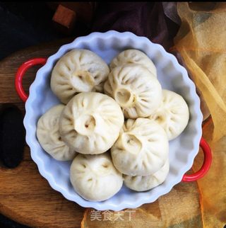 大葱萝卜羊肉包的做法步骤:13