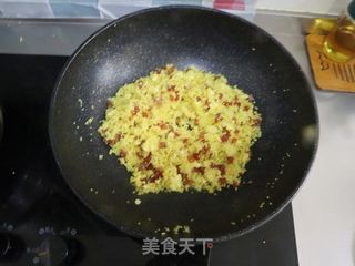 腊肠炒小米饭的做法步骤:8