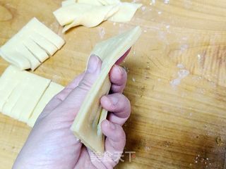 翻花油果子的做法步骤:12