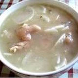 猪蹄黄豆汤