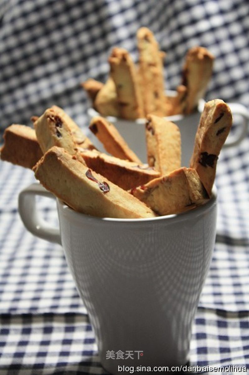https://i3i620.meishichina.com/attachment/recipe/201011/201011231304280.jpg?x-oss-process=style/p800的做法