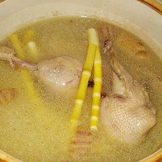 老鸭煲
