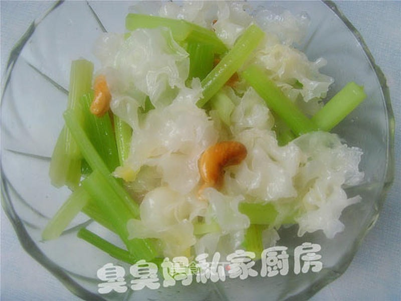 https://i3i620.meishichina.com/attachment/recipe/201102/201102161450291.jpg?x-oss-process=style/p800的做法