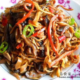 https://i3i620.meishichina.com/attachment/recipe/201102/201102171351486.JPG?x-oss-process=style/p800的做法