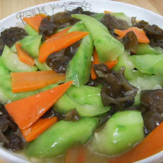 https://i3i620.meishichina.com/attachment/recipe/201102/201102171417510.JPG?x-oss-process=style/p800的做法