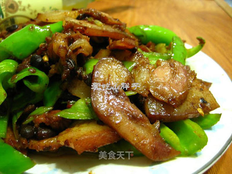 https://i3i620.meishichina.com/attachment/recipe/201102/201102181412188.jpg?x-oss-process=style/p800的做法