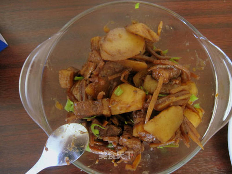 https://i3i620.meishichina.com/attachment/recipe/201104/201104261202138.jpg?x-oss-process=style/p800的做法