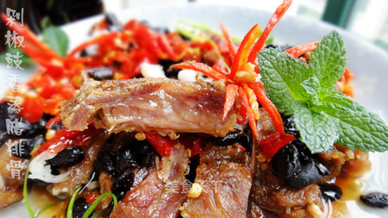 https://i3i620.meishichina.com/attachment/recipe/201105/201105311348502.jpg?x-oss-process=style/p800的做法