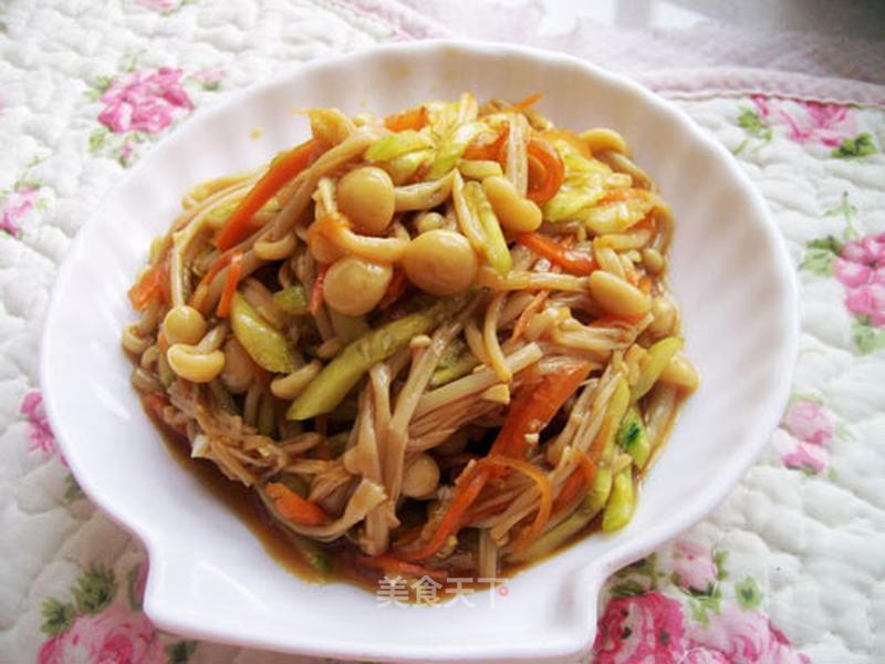 https://i3i620.meishichina.com/attachment/recipe/201106/201106081532405.jpg?x-oss-process=style/p800的做法