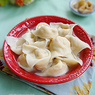 番茄鸡蛋薄荷饺
