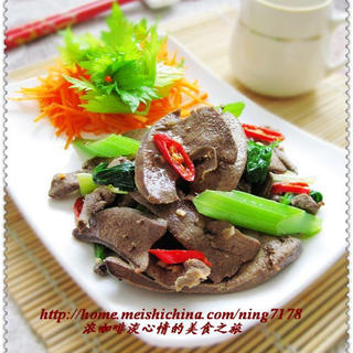 https://i3i620.meishichina.com/attachment/recipe/201107/201107191129074.jpg?x-oss-process=style/p800的做法