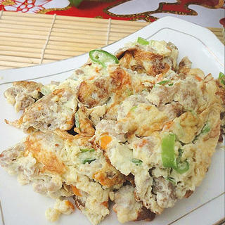 鸡蛋抱肉末