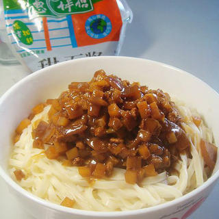 https://i3i620.meishichina.com/attachment/recipe/201108/201108311316524.jpg?x-oss-process=style/p800的做法