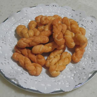 酥脆小麻花
