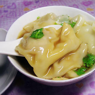 https://i3i620.meishichina.com/attachment/recipe/201112/01/201112011610227.jpg?x-oss-process=style/p800的做法