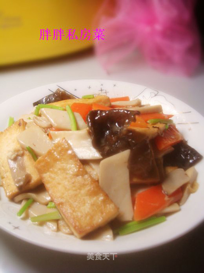 https://i3i620.meishichina.com/attachment/recipe/201112/12/201112121122573.jpg?x-oss-process=style/p800的做法