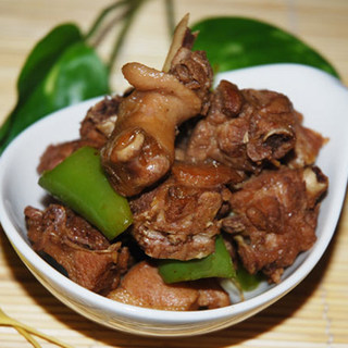 https://i3i620.meishichina.com/attachment/recipe/201112/22/201112221509470.jpg?x-oss-process=style/p800的做法
