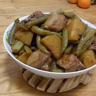 https://i3i620.meishichina.com/attachment/recipe/201112/23/201112231636125.jpg?x-oss-process=style/p800的做法