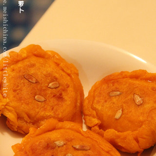 https://i3i620.meishichina.com/attachment/recipe/201112/26/201112261046088.jpg?x-oss-process=style/p800的做法