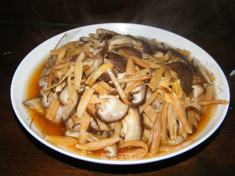 https://i3i620.meishichina.com/attachment/recipe/201112/29/201112291419490.jpg?x-oss-process=style/p800的做法