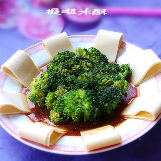 https://i3i620.meishichina.com/attachment/recipe/2012/01/10/201201102247331.jpg?x-oss-process=style/p800的做法