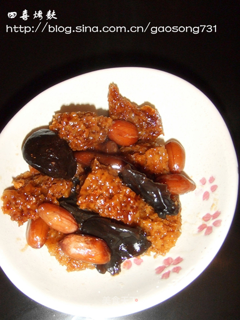 https://i3i620.meishichina.com/attachment/recipe/2012/02/29/20120229154656572462281.jpg?x-oss-process=style/p800的做法