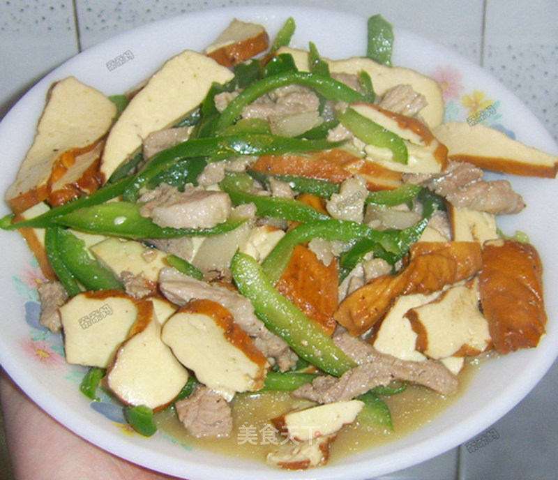 https://i3i620.meishichina.com/attachment/recipe/2012/03/19/2012031917033992390005.jpg?x-oss-process=style/p800的做法