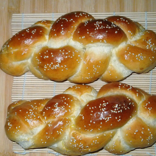 https://i3i620.meishichina.com/attachment/recipe/2012/04/17/20120417173433275357209.jpg?x-oss-process=style/p800的做法