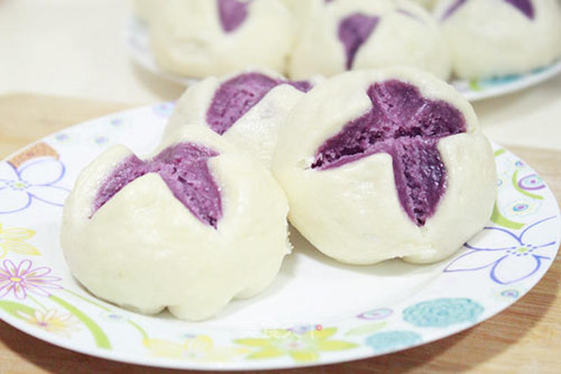 https://i3i620.meishichina.com/attachment/recipe/2012/08/31/20120831145033613845751.jpg?x-oss-process=style/p800的做法